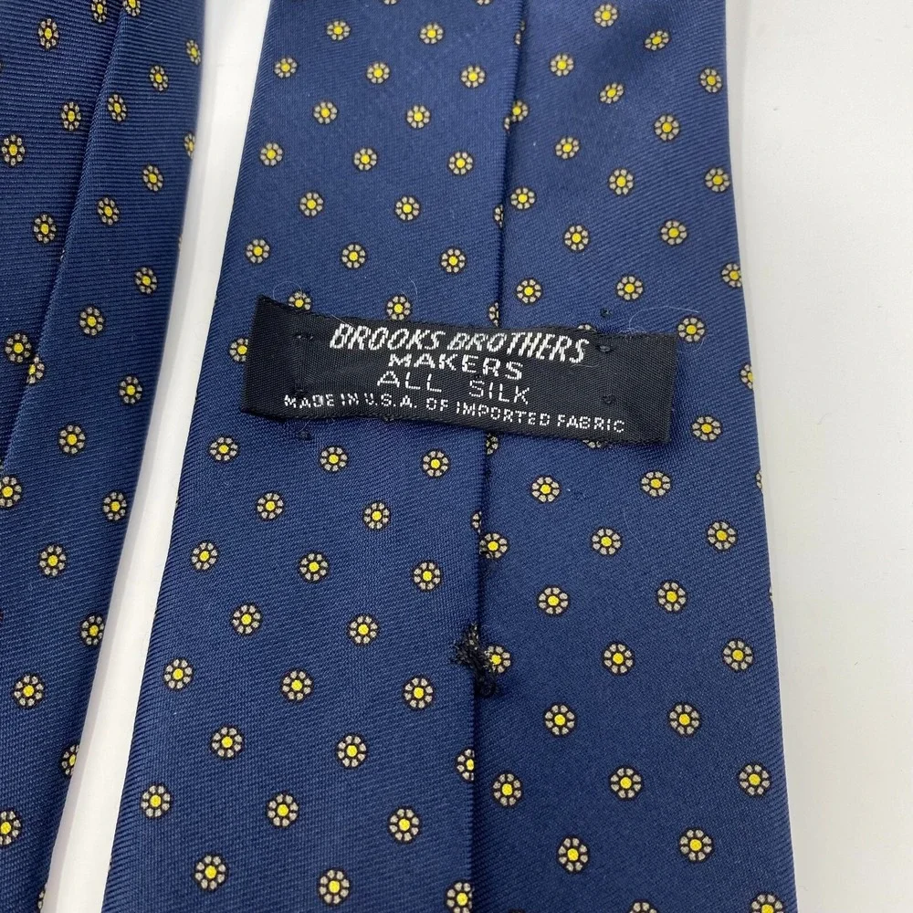 Brooks Brothers Tie Men Blue 100% Silk Necktie Spring Daisy Flower Made in‎ USA